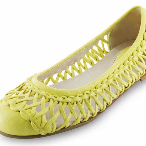New Bloch Yellow Ballet Flats (Size 35) - Picture 1 of 3